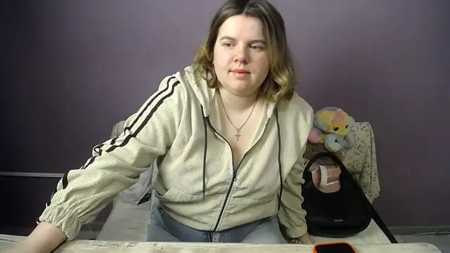 Snapshot of so_shy chatting on April 30, 2026, 6:31 am so shy online show from April 30, 2026, 6:31 am