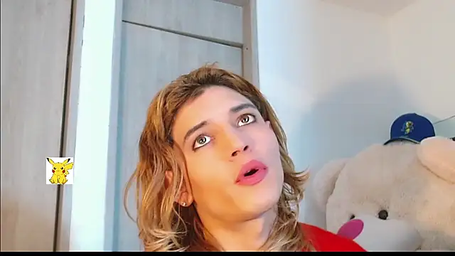 Snapshot of honey_skin chatting on February 25, 2025, 5:15 pm honey skin online show from February 25, 2025, 5:15 pm