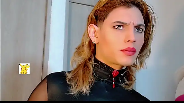 Snapshot of honey_skin chatting on February 26, 2025, 8:37 am honey skin online show from February 26, 2025, 8:37 am