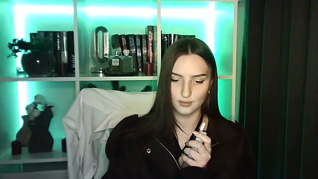 X Alisa online show from March 20, 2026, 7:41 pm