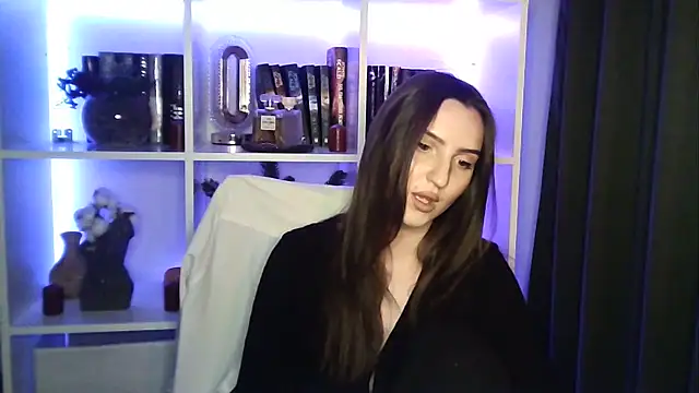 X Alisa online show from April 8, 2026, 6:19 pm