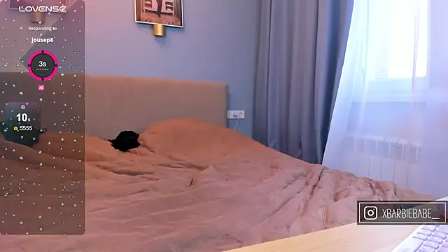 XBarbieBabeX online show from April 11, 2026, 7:45 am