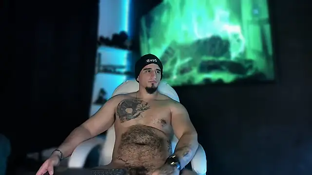 Snapshot of kingbear777 chatting on January 30, 2025, 9:15 am kingbear777 online show from January 30, 2025, 9:15 am