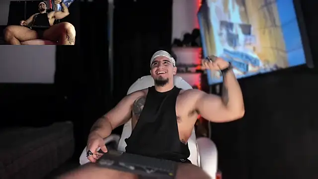 Snapshot of kingbear777 chatting on January 31, 2025, 5:09 am kingbear777 online show from January 31, 2025, 5:09 am