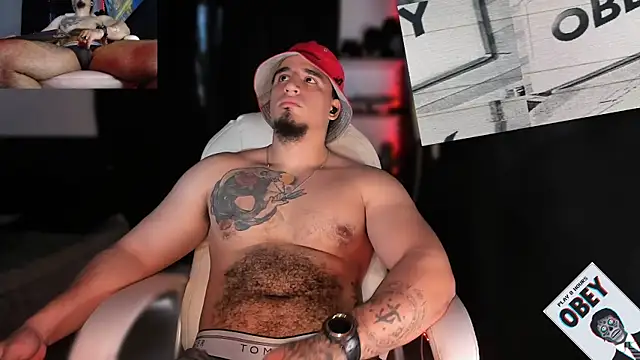 Snapshot of kingbear777 chatting on February 2, 2025, 10:06 pm kingbear777 online show from February 2, 2025, 10:06 pm