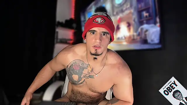 Snapshot of kingbear777 chatting on February 13, 2025, 3:14 pm kingbear777 online show from February 13, 2025, 3:14 pm