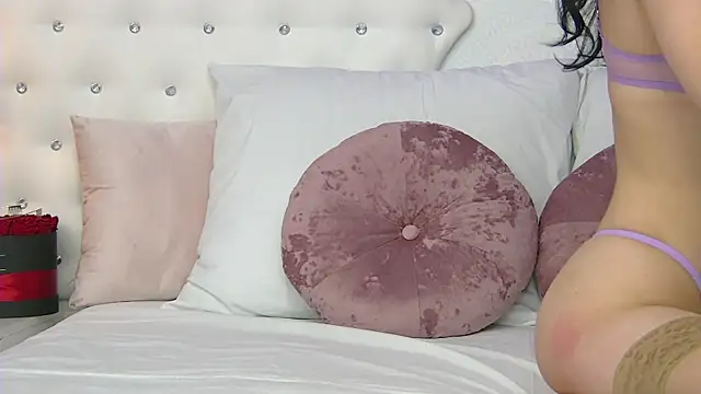 SophiaVilner online show from February 6, 2025, 10:21 pm