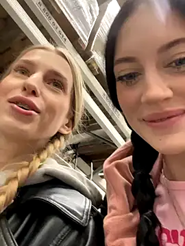 Melissa crazy online show from November 18, 2025, 3:38 pm