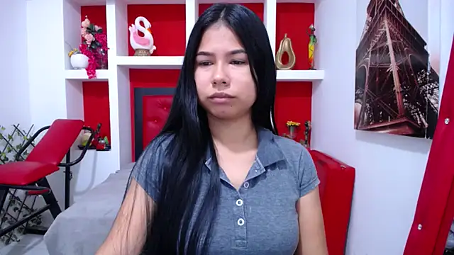 Letty Plugxo online show from October 1, 2025, 12:33 pm