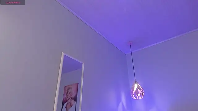 ScarletGV online show from February 13, 2026, 5:58 am