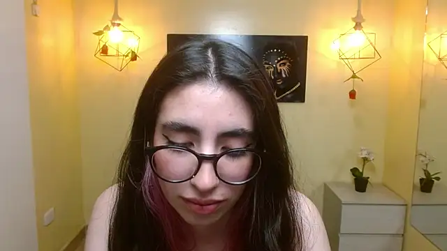 LenaRoses online show from March 22, 2025, 10:37 pm