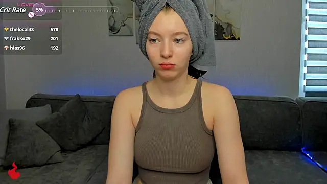 Snapshot of Drive-Crazy- chatting on February 15, 2025, 4:36 am Drive-Crazy- online show from February 15, 2025, 4:36 am