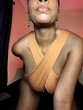 HanaThompson online show from December 21, 2024, 4:14 pm