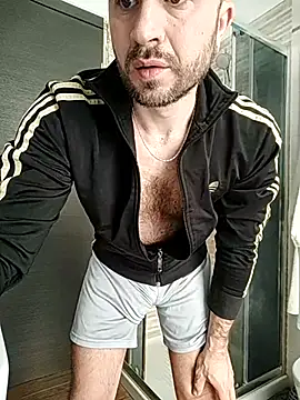 Snapshot of gilera250s chatting on December 20, 2024, 9:00 am gilera250s online show from December 20, 2024, 9:00 am