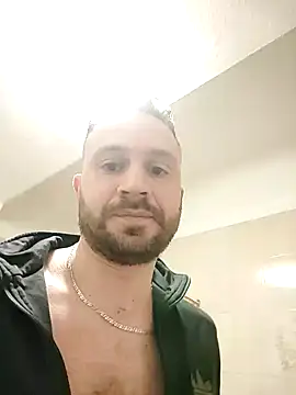 Snapshot of gilera250s chatting on December 23, 2024, 7:49 am gilera250s online show from December 23, 2024, 7:49 am