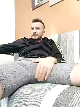 Snapshot of gilera250s chatting on January 11, 2025, 3:09 pm gilera250s online show from January 11, 2025, 3:09 pm