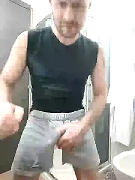 Snapshot of gilera250s chatting on January 12, 2025, 12:39 am gilera250s online show from January 12, 2025, 12:39 am