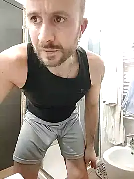 Snapshot of gilera250s chatting on January 20, 2025, 4:34 pm gilera250s online show from January 20, 2025, 4:34 pm