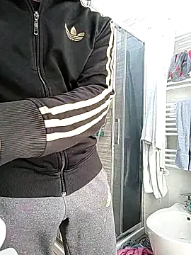 Snapshot of gilera250s chatting on January 26, 2025, 8:57 am gilera250s online show from January 26, 2025, 8:57 am