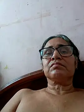  candi online show from March 19, 2025, 8:54 pm