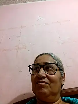  candi online show from September 25, 2025, 11:52 pm