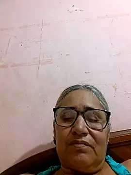  candi online show from December 2, 2025, 2:50 am