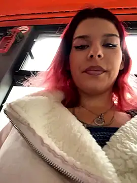 RiriRoseey online show from November 18, 2025, 8:30 am