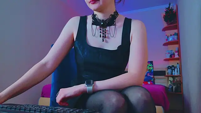 Miss Arwen online show from January 8, 2025, 6:41 am