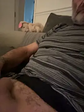 Shyboy817 online show from November 14, 2025, 2:32 am