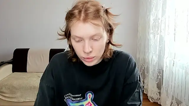 StellaDavis online show from April 23, 2026, 10:03 am