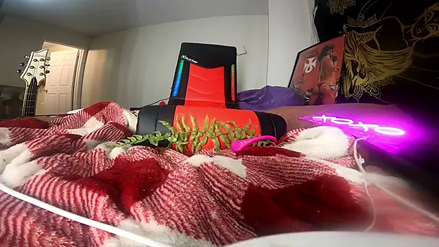 AriellaTaylor online show from January 1, 2025, 1:15 am