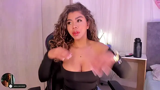 Melina Ferrer1 online show from October 6, 2025, 2:14 pm