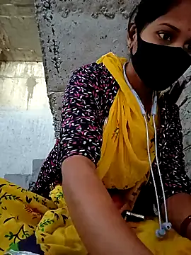 Snapshot of Anushka_Ji chatting on February 6, 2025, 3:48 am Anushka Ji online show from February 6, 2025, 3:48 am