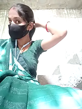 Snapshot of Anushka_Ji chatting on February 27, 2025, 8:06 am Anushka Ji online show from February 27, 2025, 8:06 am