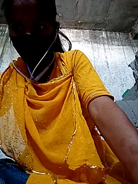 Snapshot of Anushka_Ji chatting on March 2, 2025, 8:05 am Anushka Ji online show from March 2, 2025, 8:05 am