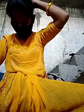 Snapshot of Anushka_Ji chatting on March 20, 2025, 3:13 am Anushka Ji online show from March 20, 2025, 3:13 am