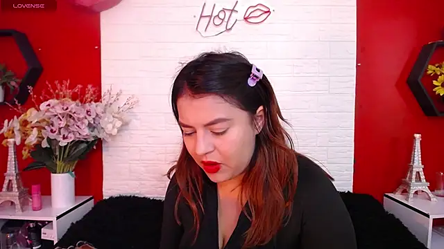 Snapshot of _poison_sweet chatting on October 14, 2025, 4:19 pm poison sweet online show from October 14, 2025, 4:19 pm
