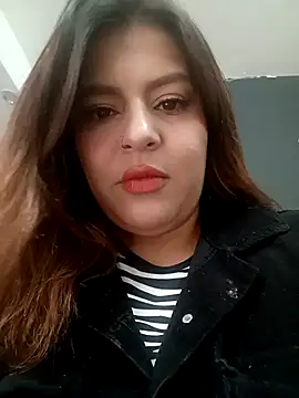 Snapshot of _poison_sweet chatting on October 31, 2025, 3:46 pm poison sweet online show from October 31, 2025, 3:46 pm