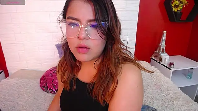 Snapshot of _poison_sweet chatting on November 13, 2025, 4:39 pm poison sweet online show from November 13, 2025, 4:39 pm