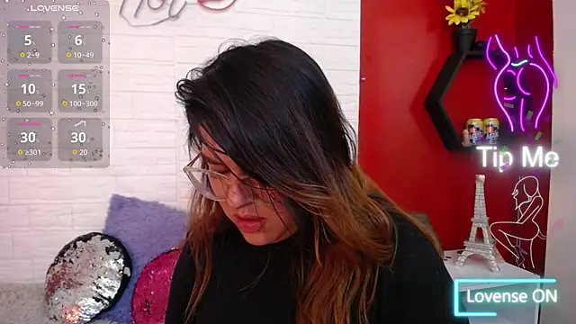 Snapshot of _poison_sweet chatting on December 16, 2025, 9:31 pm poison sweet online show from December 16, 2025, 9:31 pm