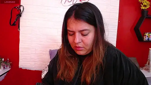 Snapshot of _poison_sweet chatting on December 17, 2025, 5:19 pm poison sweet online show from December 17, 2025, 5:19 pm