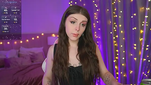 Snapshot of Lala_Land_ chatting on December 14, 2024, 8:02 am Lala Land  online show from December 14, 2024, 8:02 am