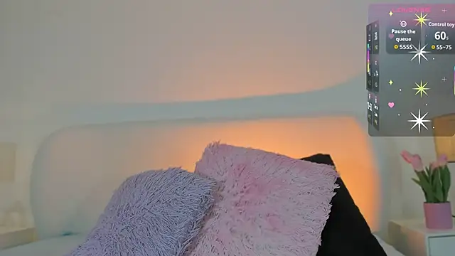 Megan-holly online show from November 16, 2025, 4:45 pm