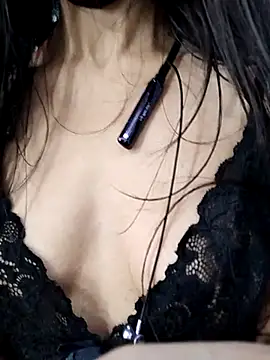 Snapshot of Kiritika_1 chatting on February 23, 2025, 7:33 am Kiritika 1 online show from February 23, 2025, 7:33 am