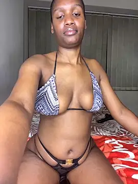 Snapshot of Kinkyy_ chatting on September 15, 2025, 9:15 pm Kinkyy  online show from September 15, 2025, 9:15 pm
