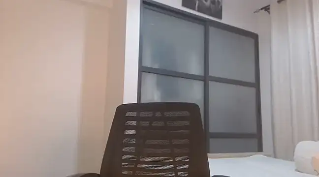 Lafaye19 online show from December 17, 2024, 3:17 am