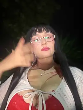 Electra doll  online show from April 23, 2026, 1:51 am