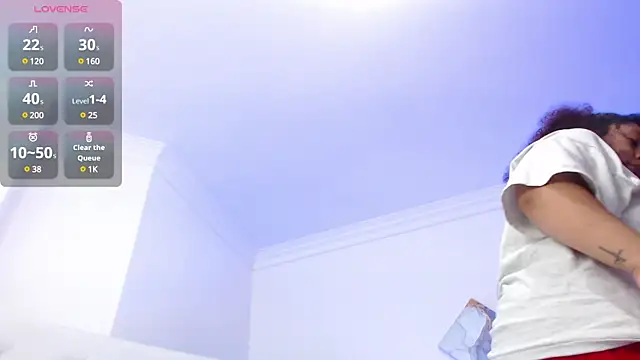 hanna danger19 online show from January 28, 2025, 1:38 pm