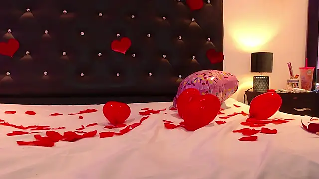 hanna danger19 online show from February 14, 2025, 11:20 pm