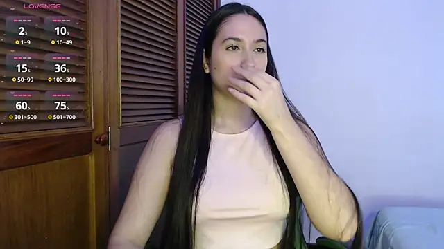 sofiaduque 26 online show from November 10, 2025, 8:41 pm